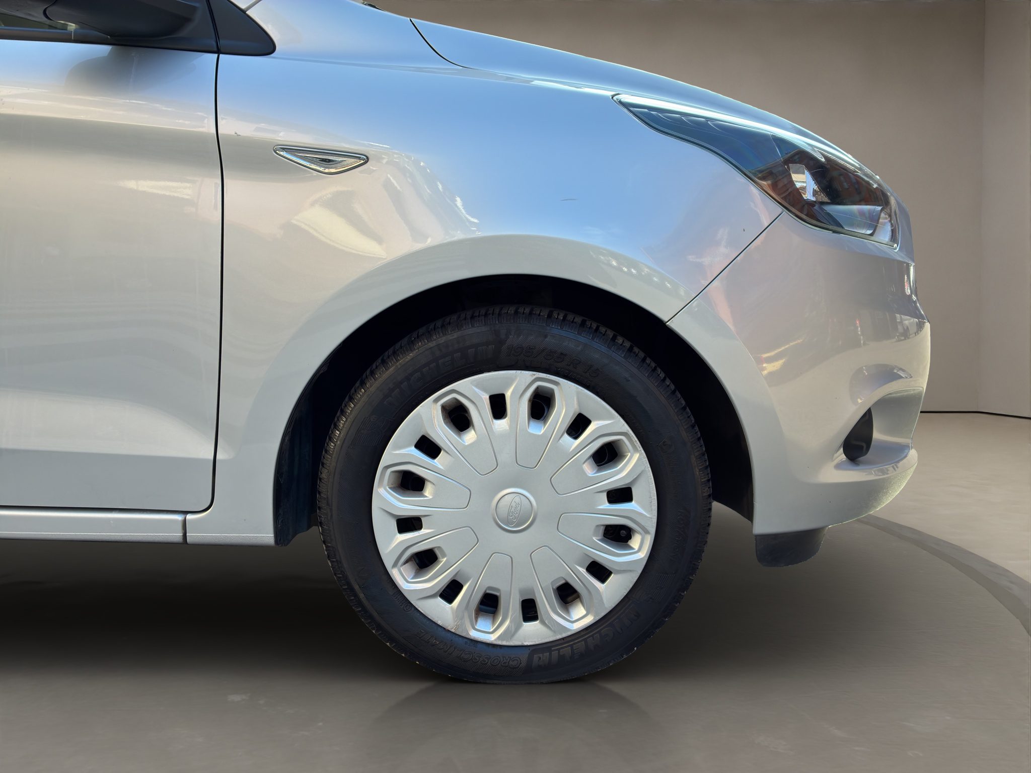FORDKAPIUBENZINA_21_converted